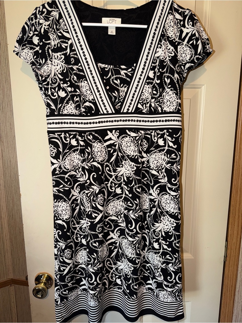 LOFT Black & White Floral V-Neck Midi Dress